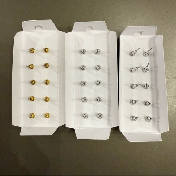 15 Earring Sets with Cubic Zirconia, Crystal Facets, and Faux Pearl // Giveaways - Picture 2 of 2